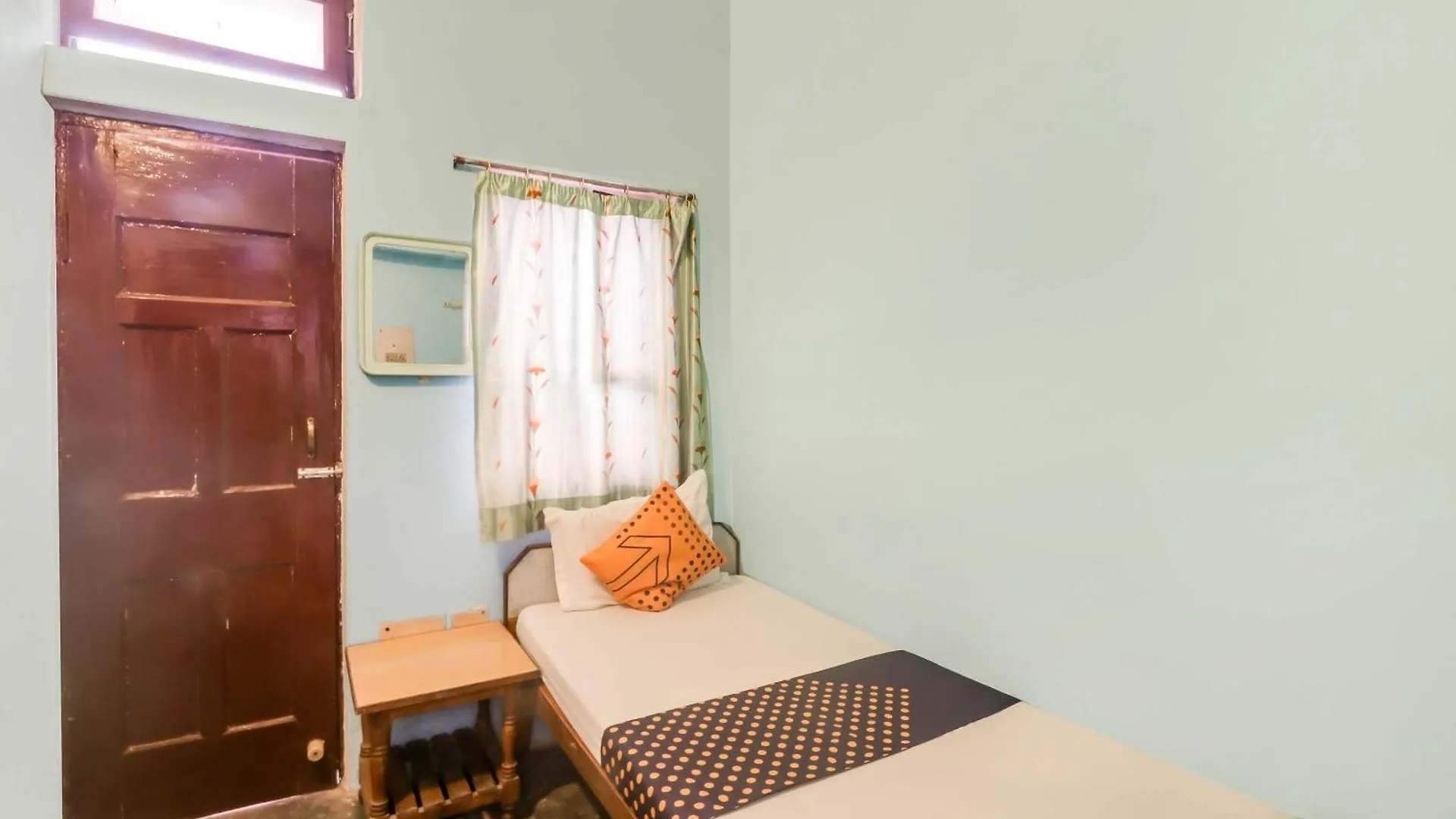 Hotel Spot On Mishra Guest House Varanasi