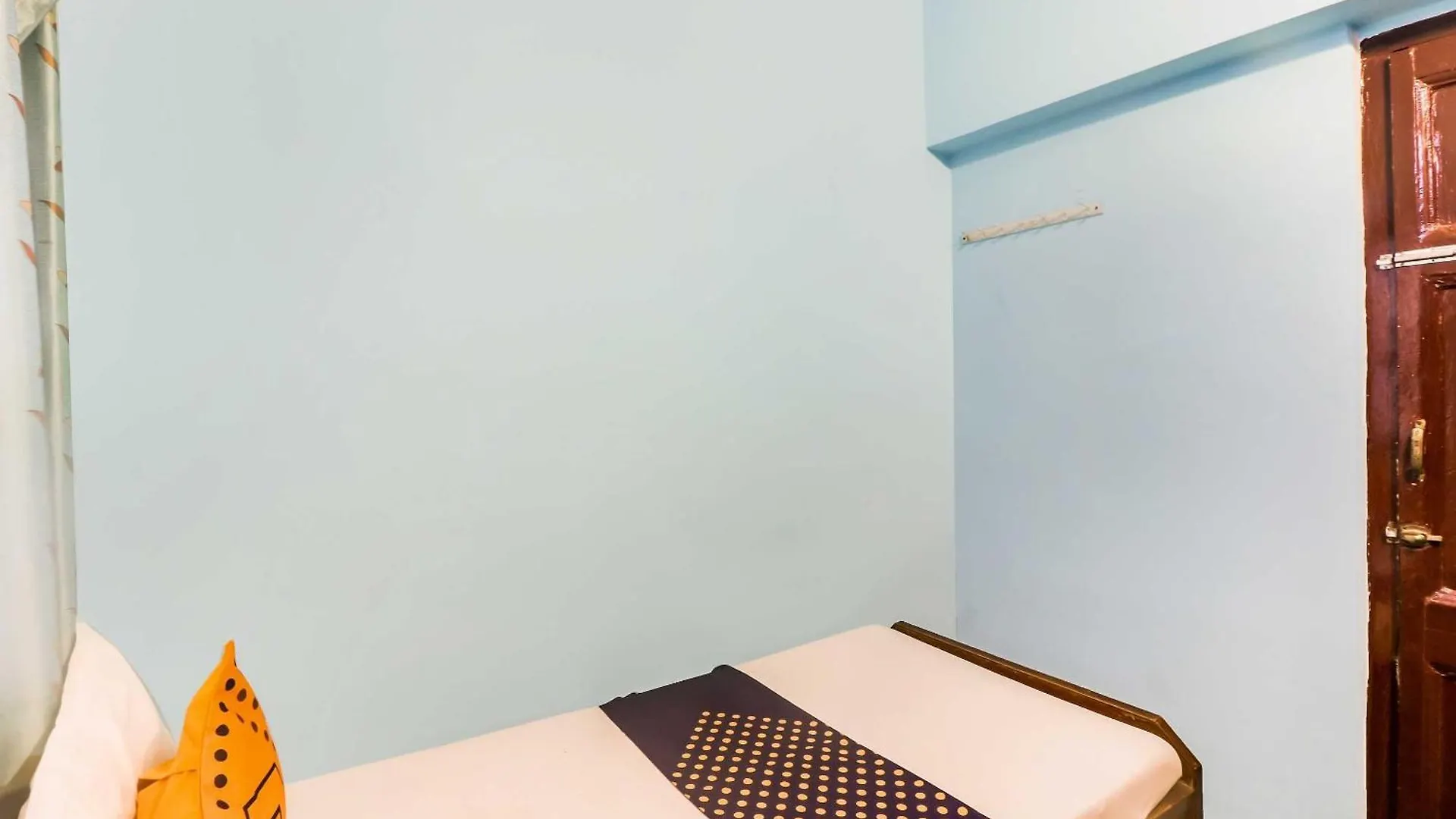** Hotel Spot On Mishra Guest House Váránasí Indie