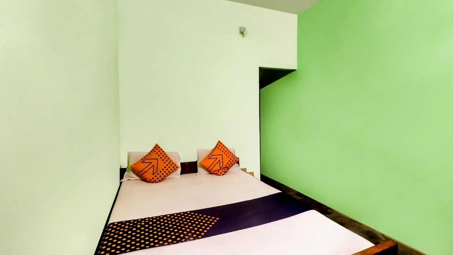 ** Hotel Spot On Mishra Guest House Váránasí Indie
