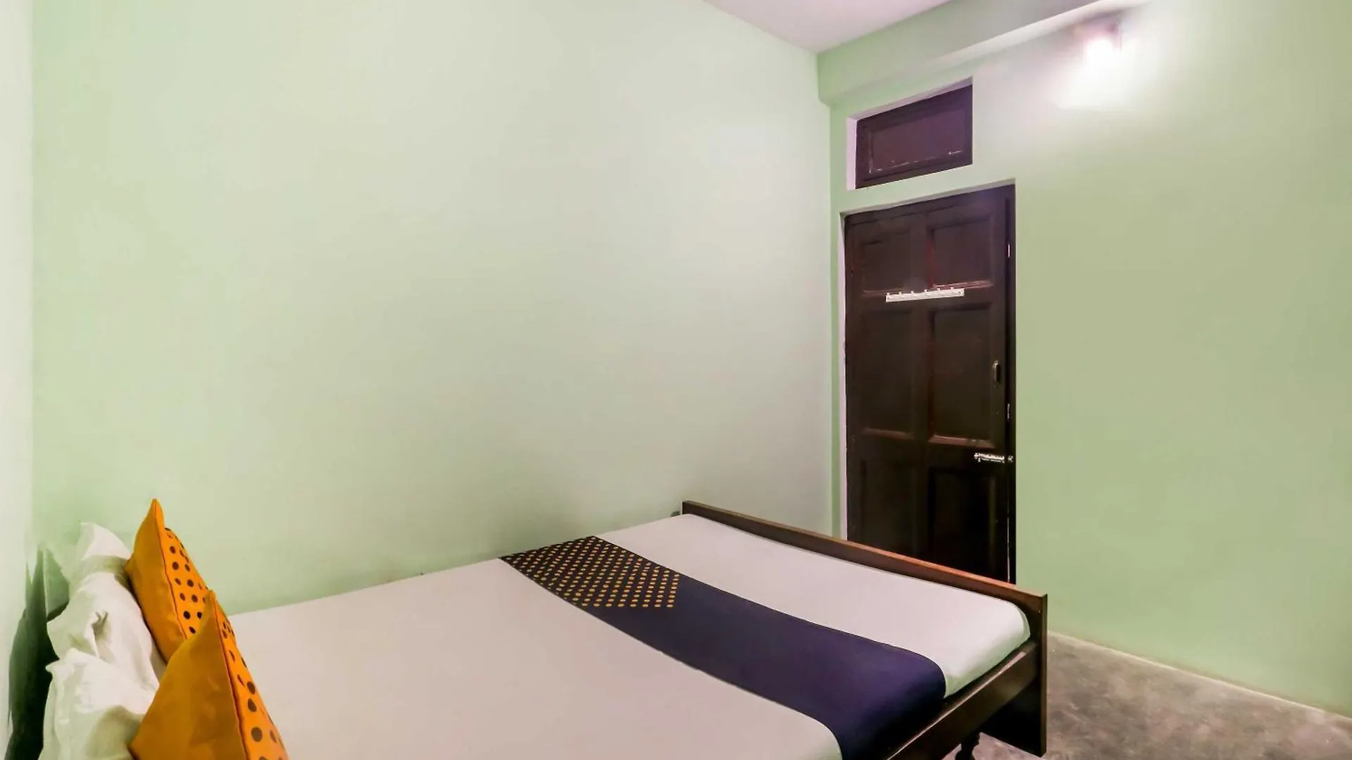 Hotel Spot On Mishra Guest House Váránasí